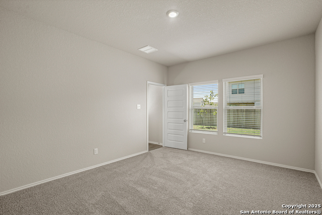 Listing photo id 7 for 9302 Graze Land Drive