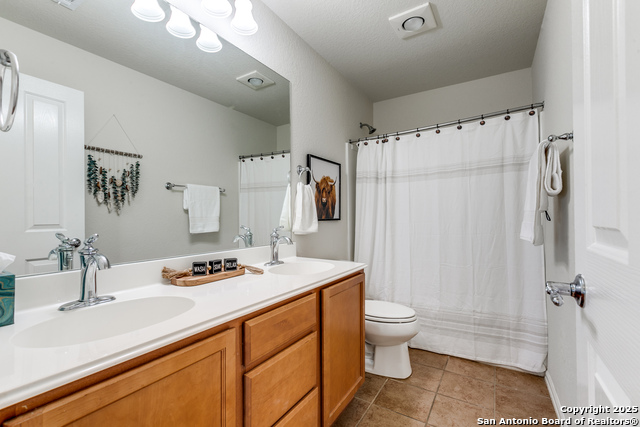 Listing photo id 21 for 10907 Shoo Fly