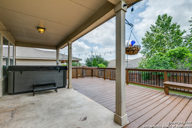 Listing photo id 22 for 10907 Shoo Fly