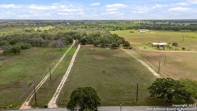 Listing photo id 32 for 332 County Road 423