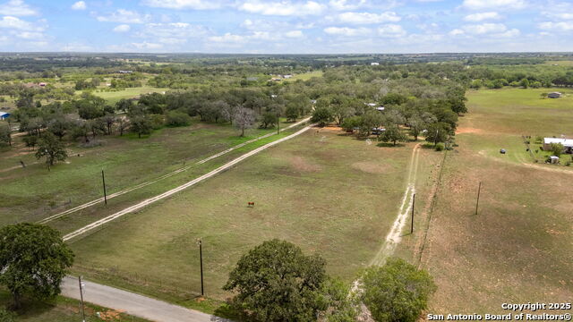 Listing photo id 33 for 332 County Road 423