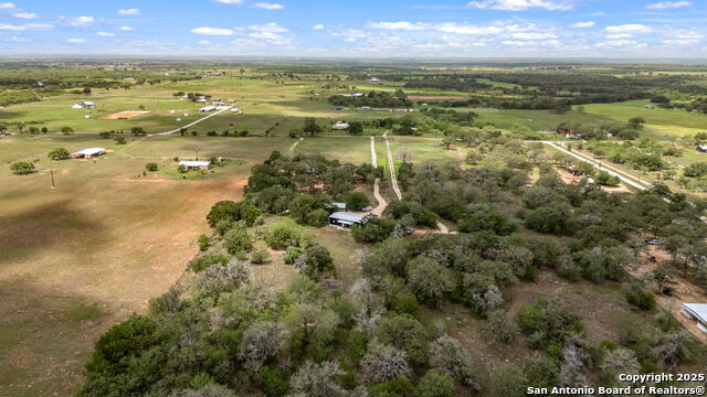 Listing photo id 39 for 332 County Road 423