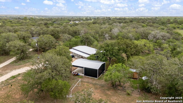 Listing photo id 44 for 332 County Road 423