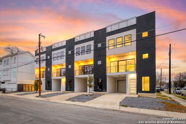 Details for 310 Mesquite St S 102, San Antonio, TX 78203