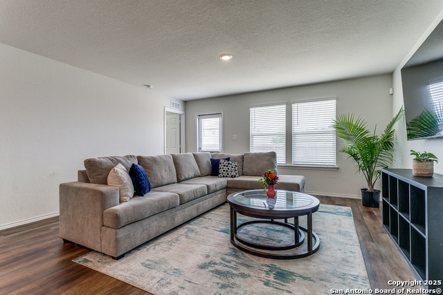 Image 12 of 25 For 6330 Willow Point