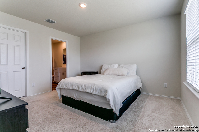 Image 17 of 25 For 6330 Willow Point