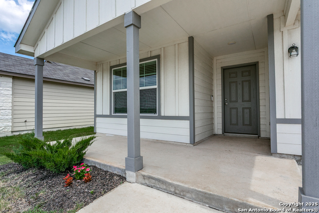 Image 3 of 25 For 6330 Willow Point