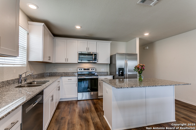 Image 9 of 25 For 6330 Willow Point