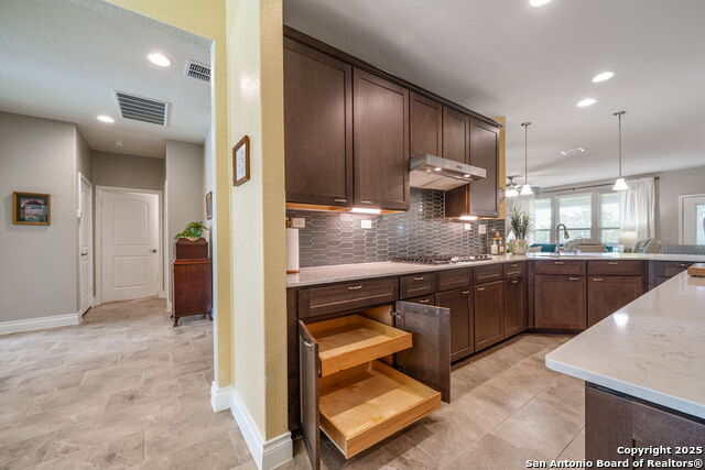 Image 17 of 51 For 4223 Fiesta Way