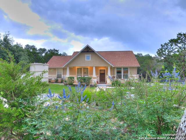 Listing photo id 0 for 5290 Spring Branch