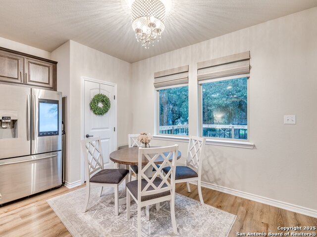 Listing photo id 24 for 5290 Spring Branch