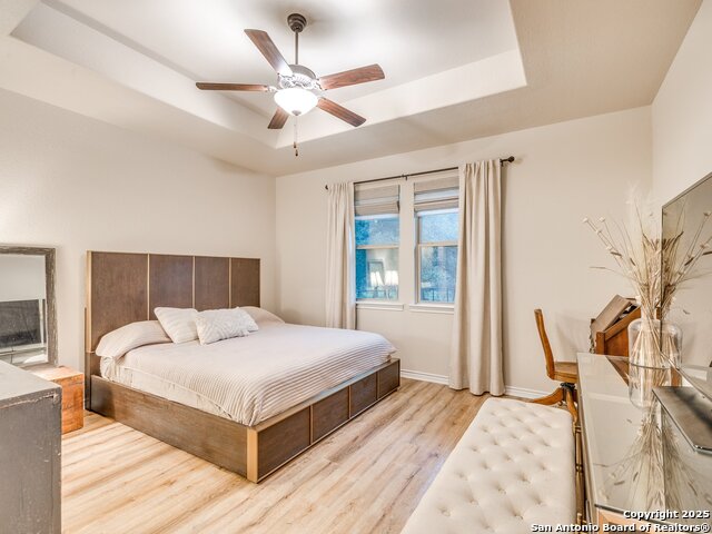 Listing photo id 25 for 5290 Spring Branch