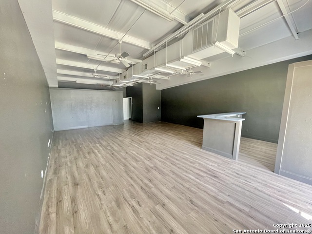 Listing photo id 0 for 1501 Bensdale  A