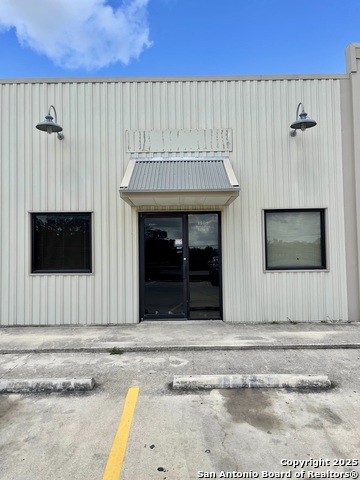 Details for 1501 Bensdale  B, Pleasanton, TX 78064