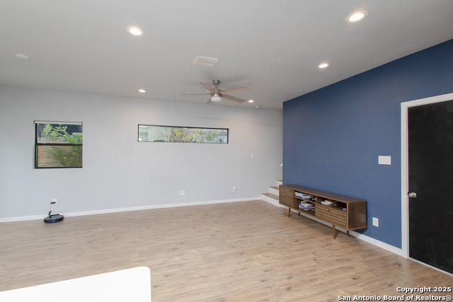 Image 16 of 29 For 734 Essex  Apt 2