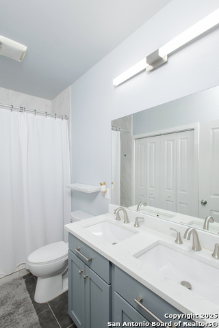 Image 25 of 29 For 734 Essex  Apt 2