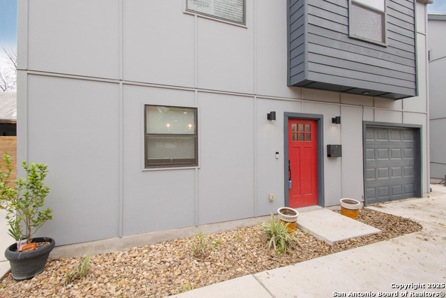 Image 27 of 29 For 734 Essex  Apt 2