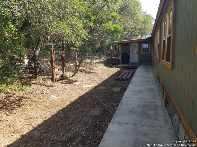 Listing photo id 32 for 9200 Park Road 37