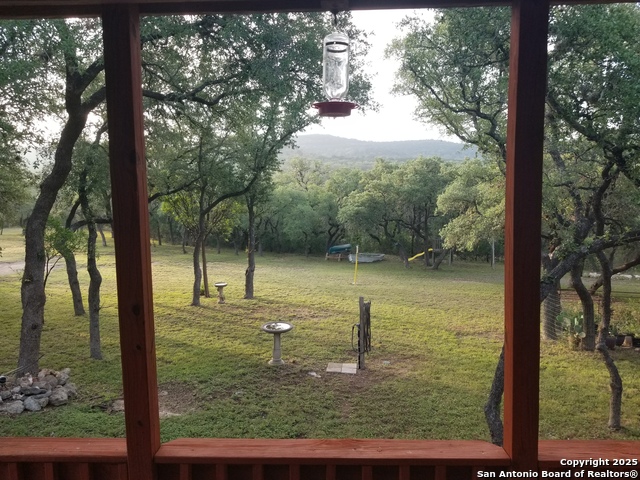 Listing photo id 37 for 9200 Park Road 37