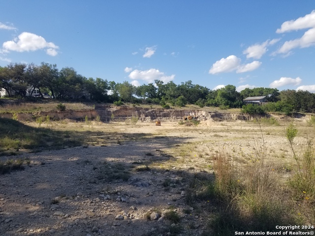 Listing photo id 2 for 9200 Park Road 37