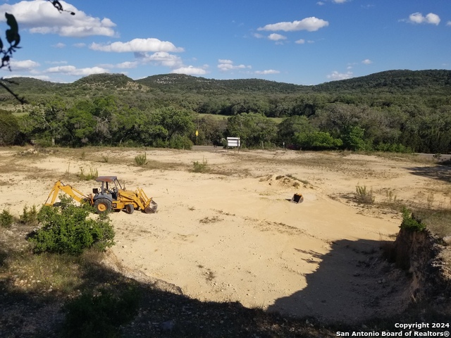 Listing photo id 5 for 9200 Park Road 37