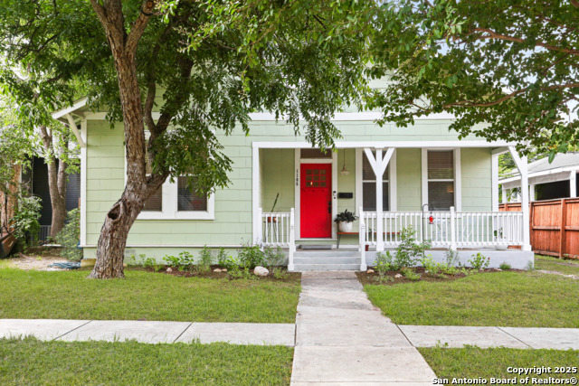 Details for 1106 Summit Ave W, San Antonio, TX 78201