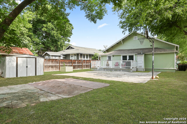 Image 22 of 22 For 1106 Summit Ave W