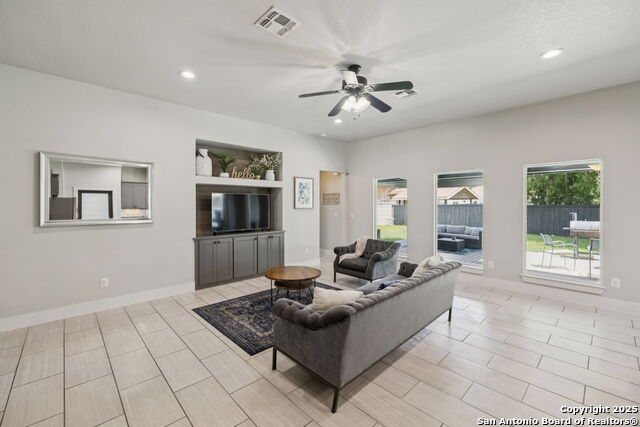 Image 21 of 46 For 1516 Denise Drive