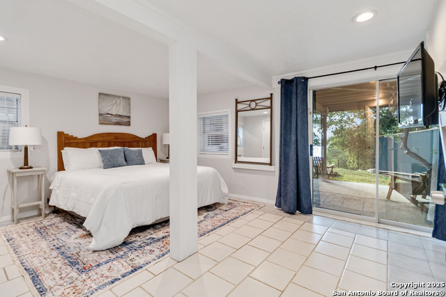 Image 12 of 42 For 1359 Glenn Dr