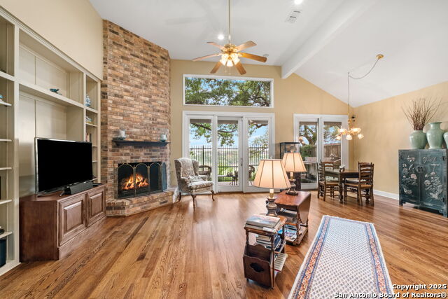 Listing photo id 12 for 41 Longsford