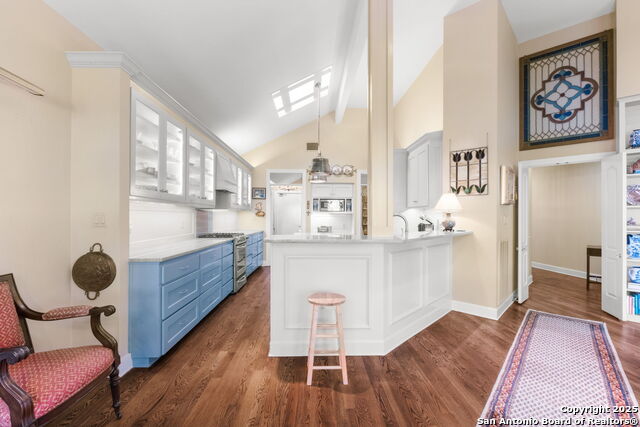 Listing photo id 15 for 41 Longsford