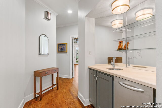 Listing photo id 22 for 41 Longsford