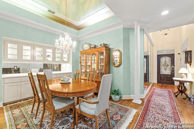 Listing photo id 6 for 41 Longsford