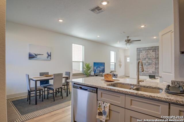Image 8 of 20 For 7516 Magnolia  101