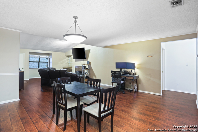 Image 9 of 19 For 7738 Chambers Rd  1203