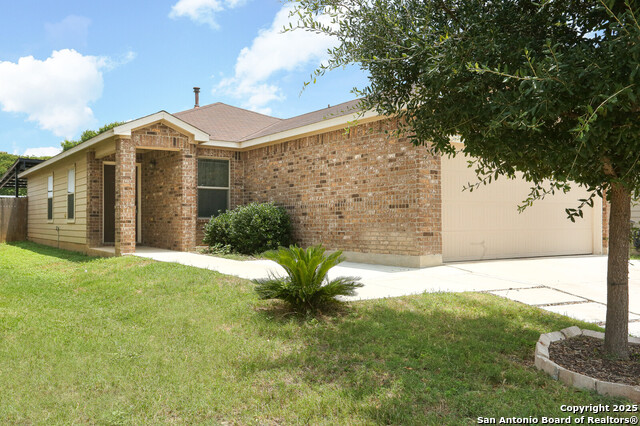 Listing photo id 0 for 3027 Mission Gate