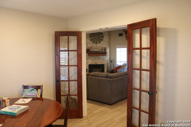 Image 22 of 66 For 1100 Madrona Ridge Dr.