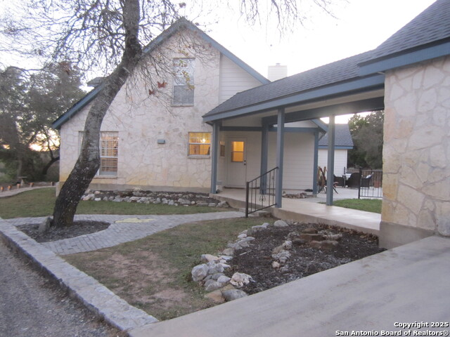 Image 3 of 66 For 1100 Madrona Ridge Dr.