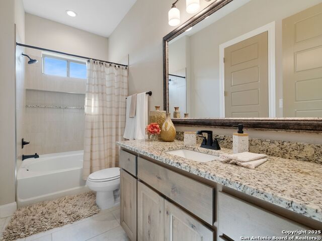 Listing photo id 21 for 16 Taylor Ridge