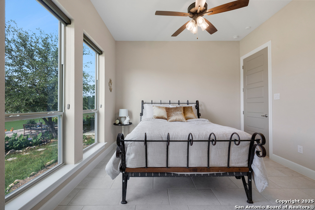 Listing photo id 28 for 16 Taylor Ridge