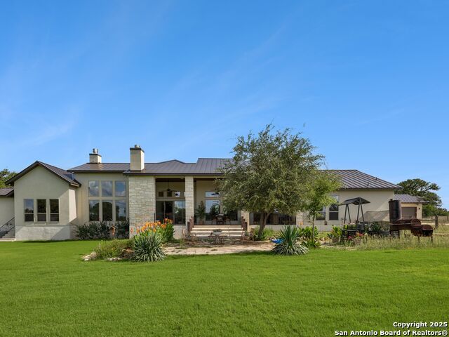 Listing photo id 36 for 16 Taylor Ridge