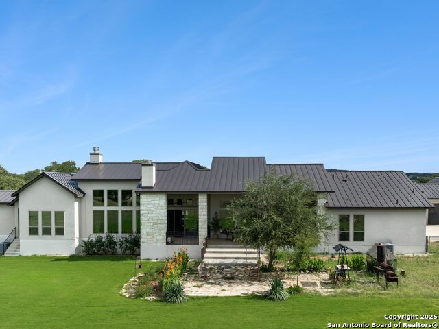 Listing photo id 38 for 16 Taylor Ridge