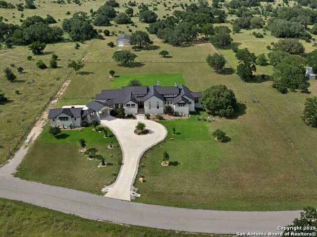 Listing photo id 44 for 16 Taylor Ridge