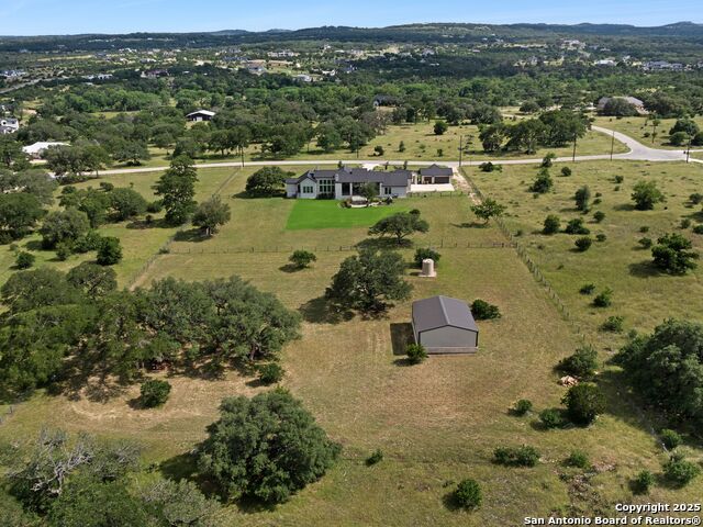 Listing photo id 47 for 16 Taylor Ridge