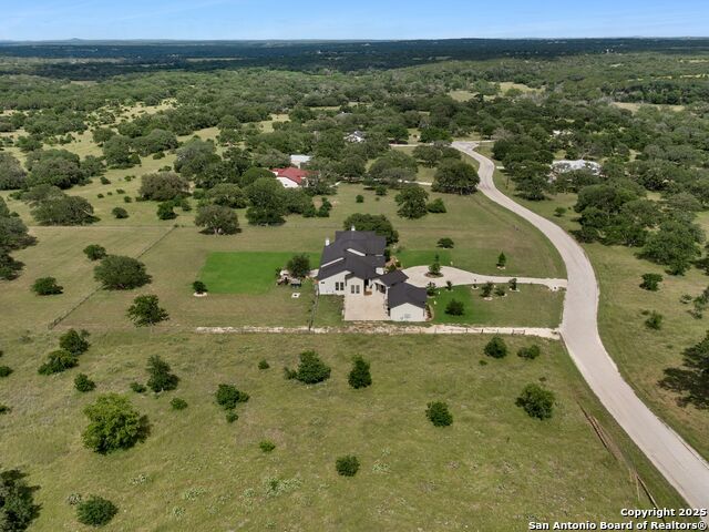 Listing photo id 49 for 16 Taylor Ridge