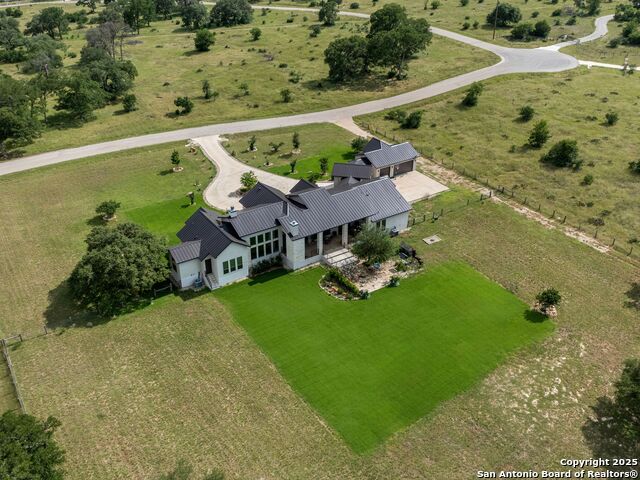 Listing photo id 50 for 16 Taylor Ridge