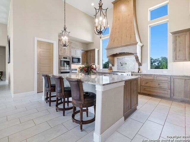 Listing photo id 5 for 16 Taylor Ridge