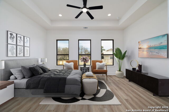 Listing photo id 24 for 623 Oak Creek