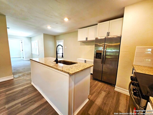 Image 17 of 40 For 958 Humphreys E