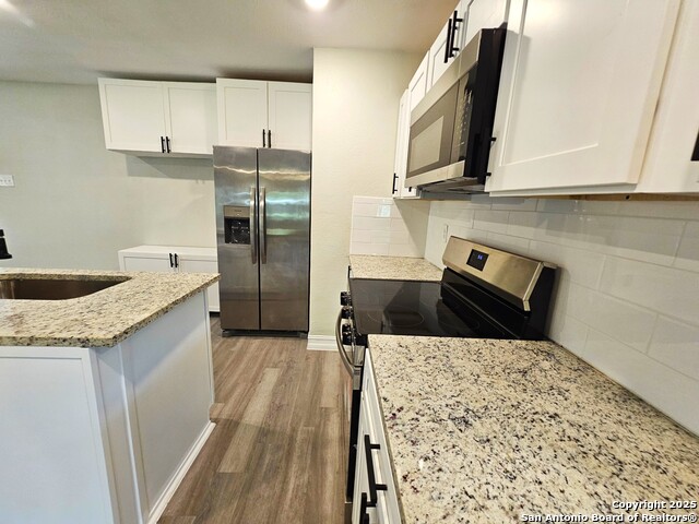 Image 18 of 40 For 958 Humphreys E